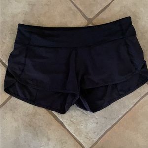 Lululemon speed up shorts 2.5